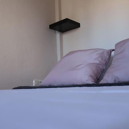 Private Apartment - The Lover'S Nest - Apt Privado Granada Esterno foto